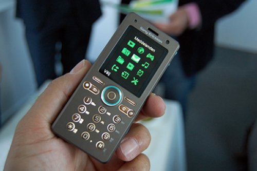 Greenheart concept phone by Sony Ericsson.