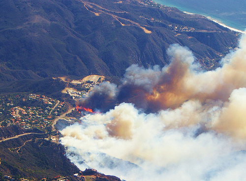 2007 California wildfires Malibu. Photo by kia40671